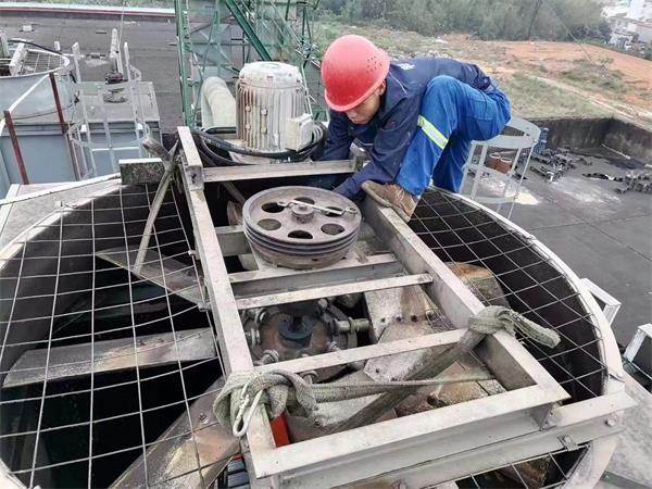 玻璃鋼冷卻塔使用維護注意事項