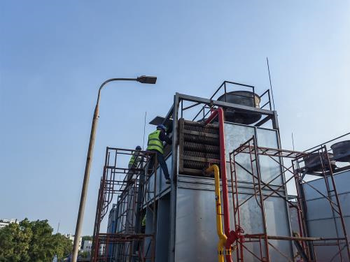 開式冷卻塔在工業(yè)中使用所發(fā)揮的作用(開式冷卻塔圖片)
